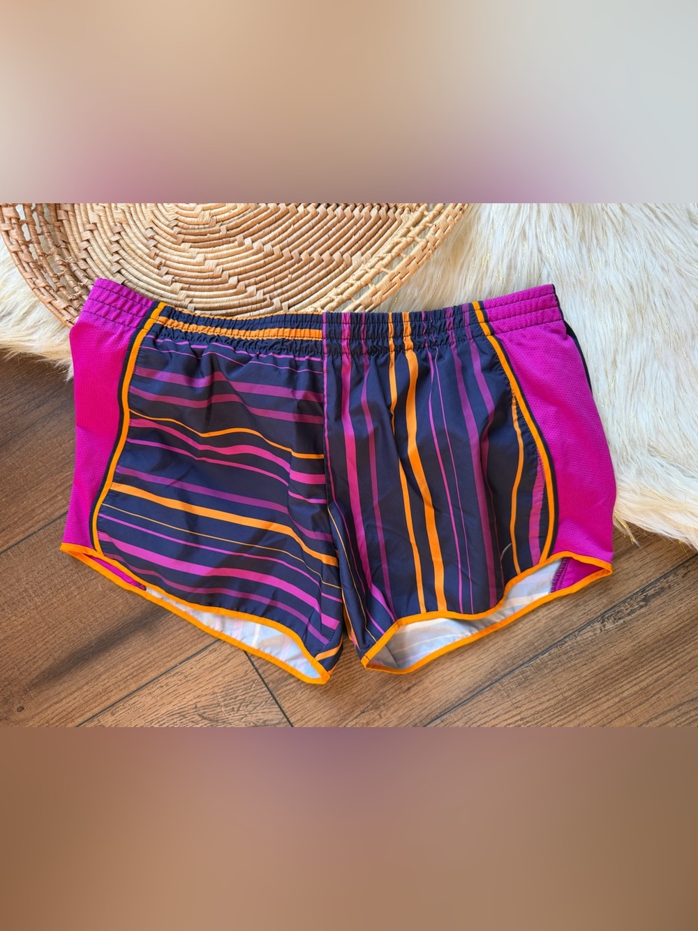 Nike Dri-Fit Purple Striped Athletic Running Shorts Size Medium